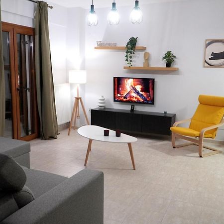 Modern Apartment In Οld Τown Selanik Dış mekan fotoğraf